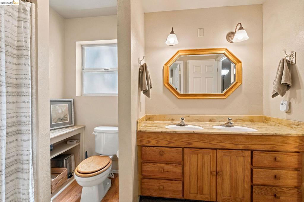 22397 Moses, Long Barn, CA 95335