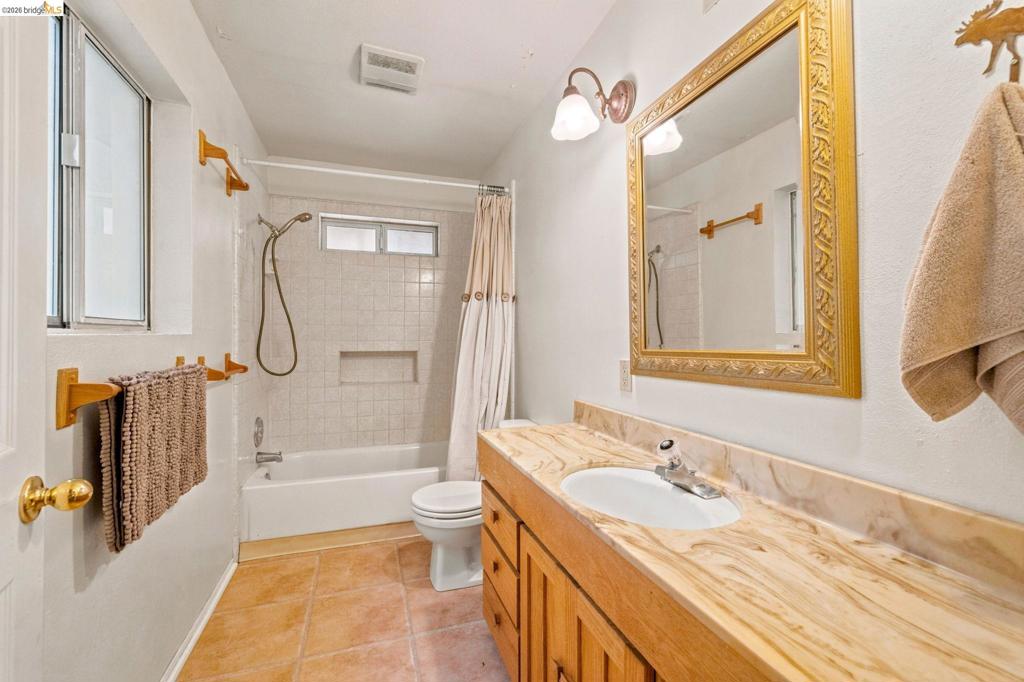 22397 Moses, Long Barn, CA 95335