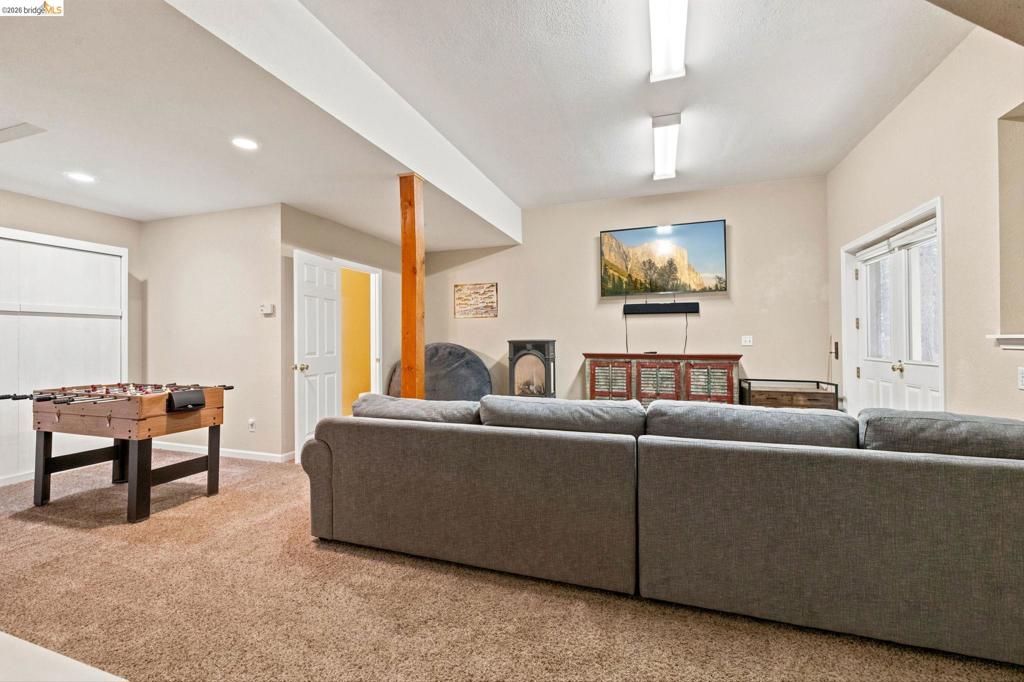 22397 Moses, Long Barn, CA 95335