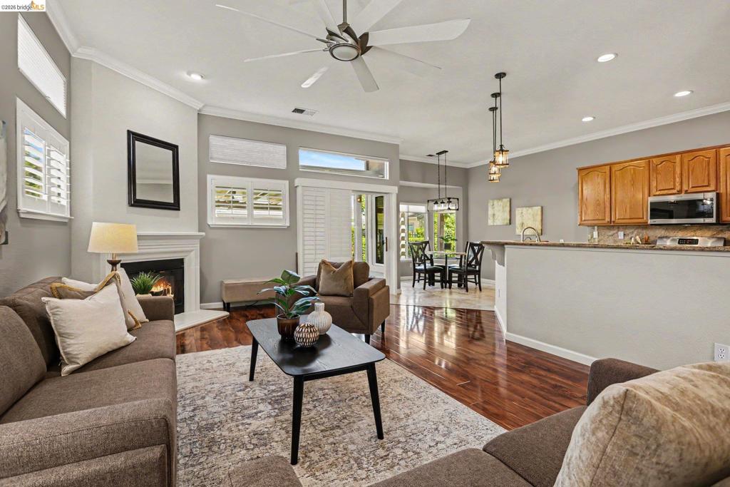 424 Gravenstein Ter, Brentwood (CC), CA 94513
