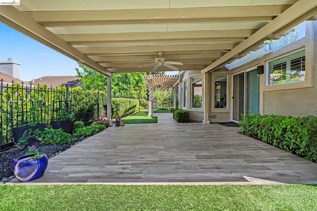 424 Gravenstein Ter, Brentwood (CC), CA 94513