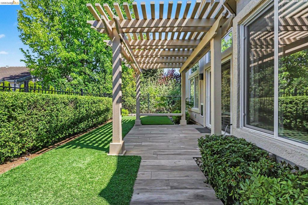 424 Gravenstein Ter, Brentwood (CC), CA 94513