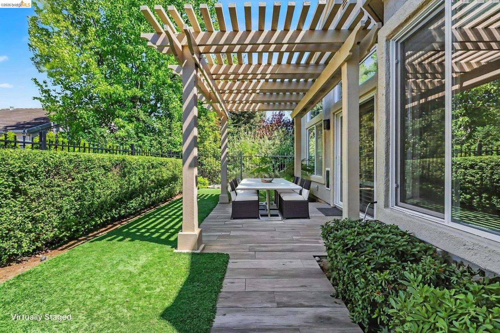 424 Gravenstein Ter, Brentwood (CC), CA 94513