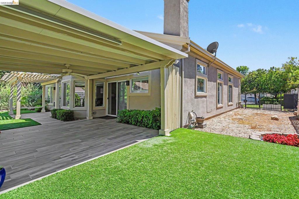 424 Gravenstein Ter, Brentwood (CC), CA 94513