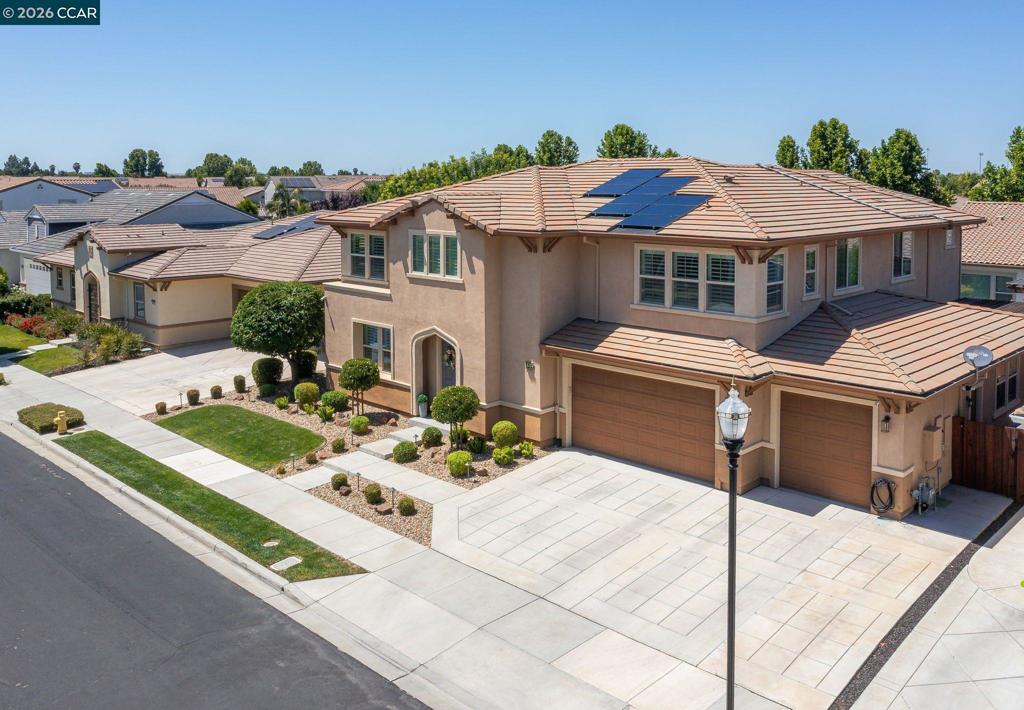 449 Avondale Ct, Brentwood (CC), CA 94513