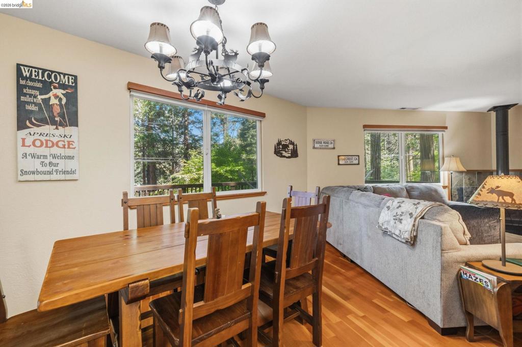 25209 E Jordan Way, Long Barn, CA 95335