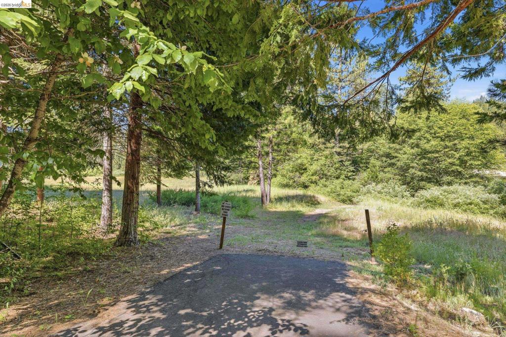 25209 E Jordan Way, Long Barn, CA 95335
