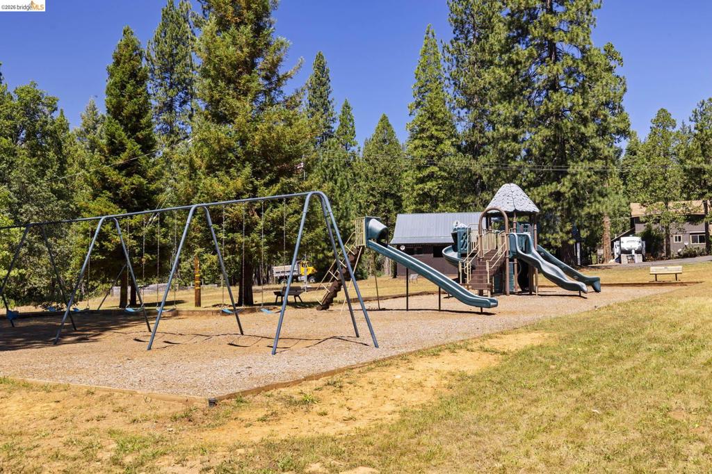 25209 E Jordan Way, Long Barn, CA 95335