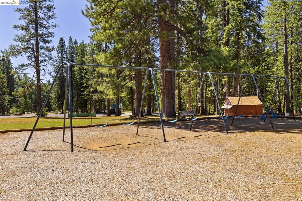 25209 E Jordan Way, Long Barn, CA 95335