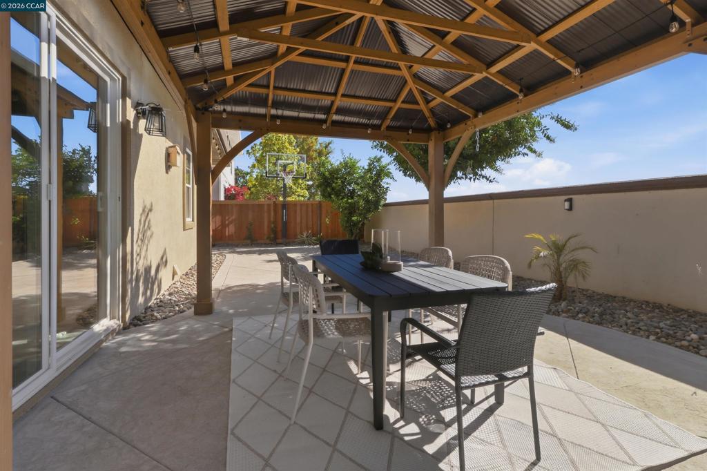 206 Chaparral Dr, Brentwood (CC), CA 94513