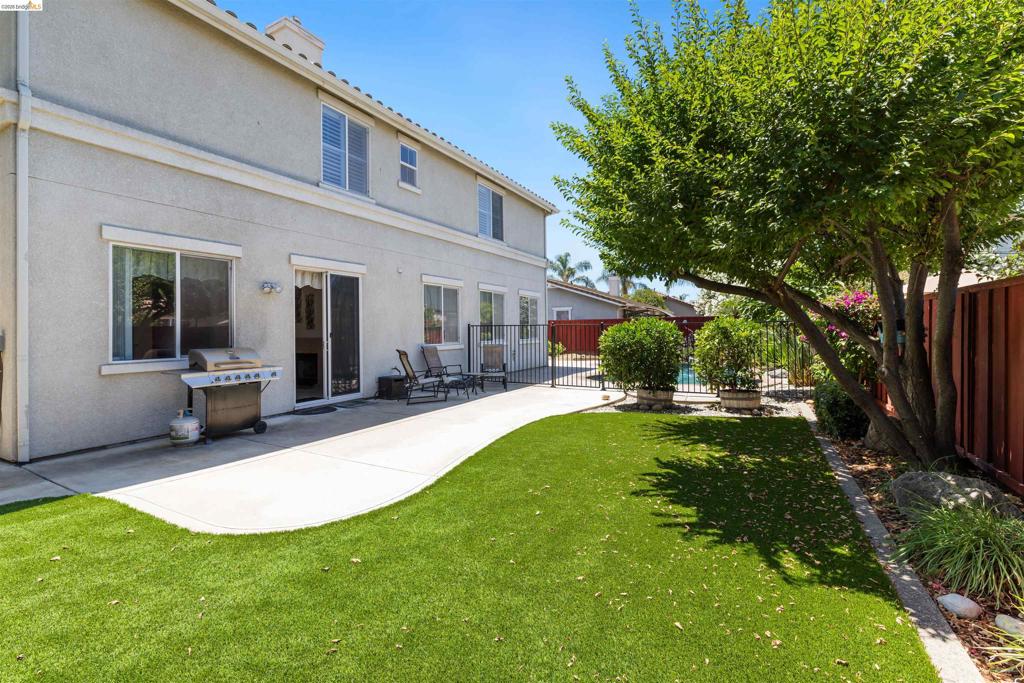 647 Macadamia Ct, Brentwood (CC), CA 94513