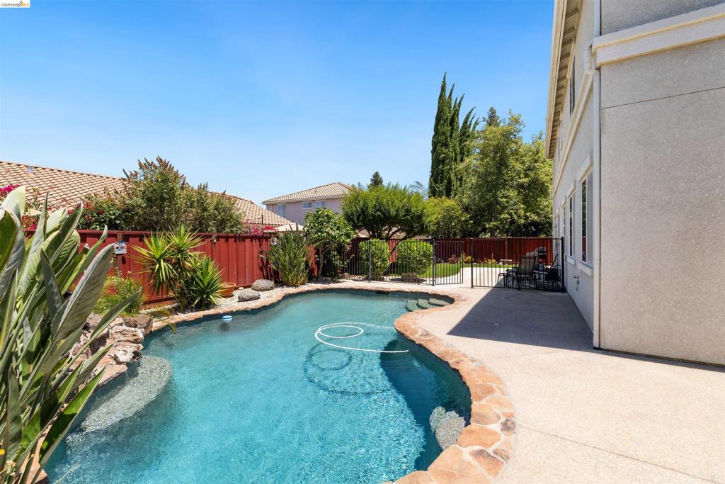 647 Macadamia Ct, Brentwood (CC), CA 94513