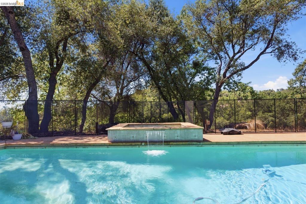 15620 Curtis CIR, Sonora, CA 95370