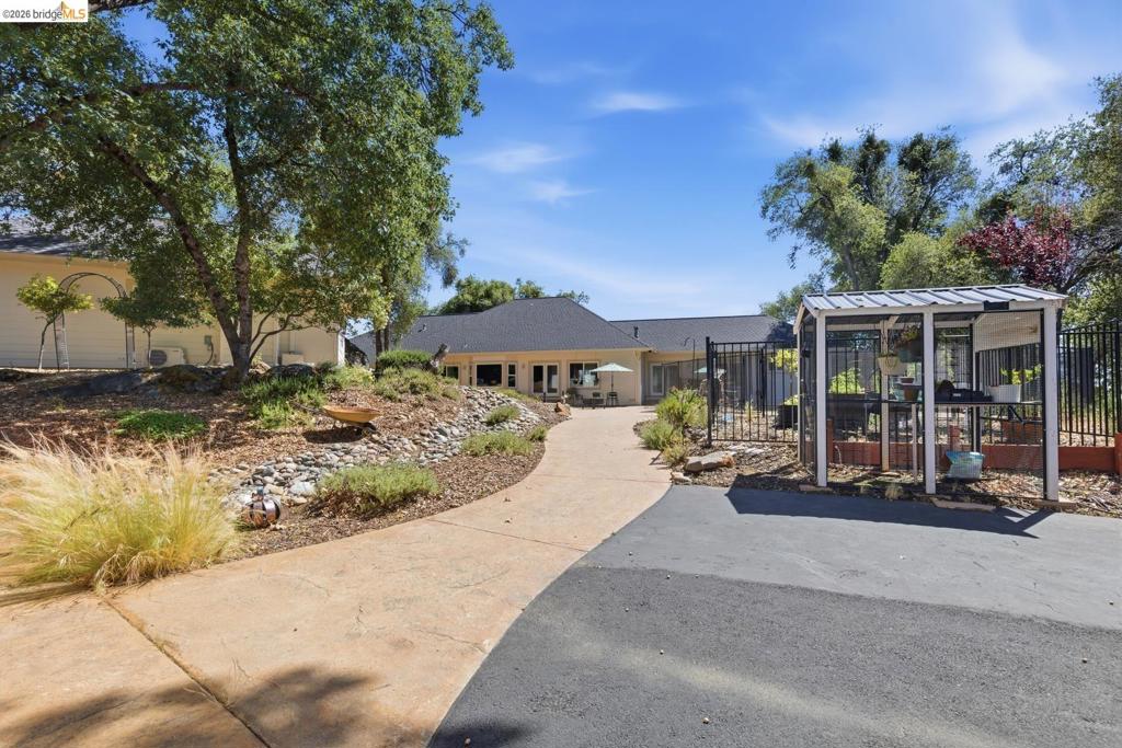 15620 Curtis CIR, Sonora, CA 95370