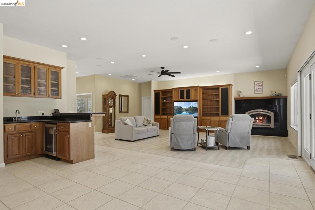 15620 Curtis CIR, Sonora, CA 95370