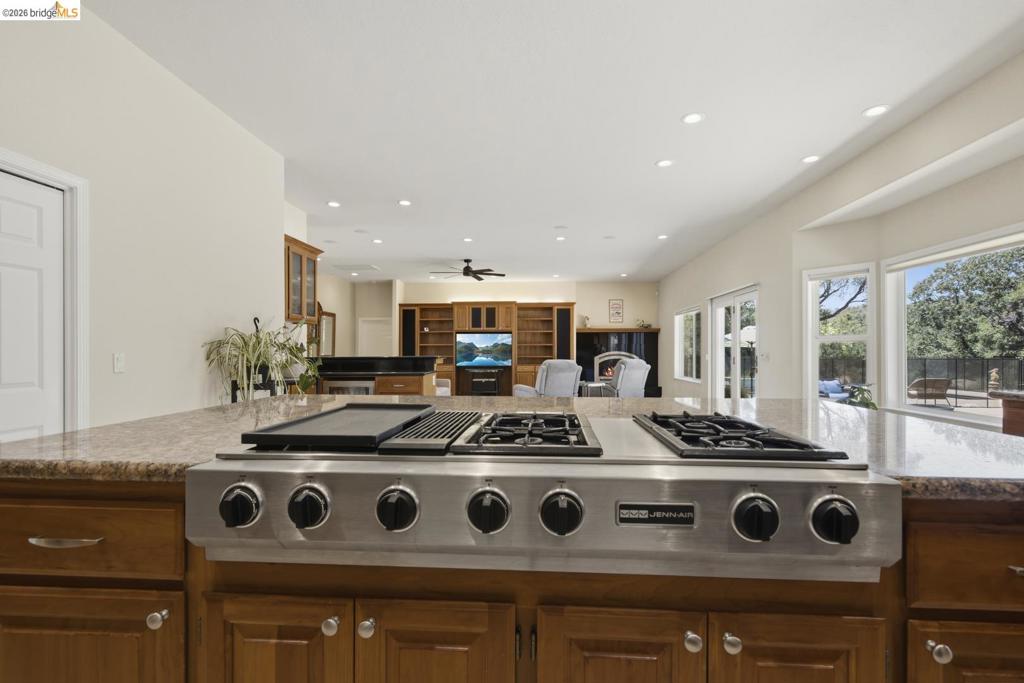 15620 Curtis CIR, Sonora, CA 95370