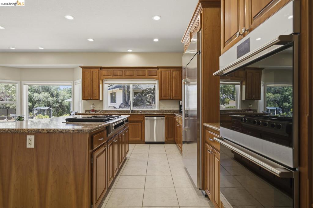 15620 Curtis CIR, Sonora, CA 95370