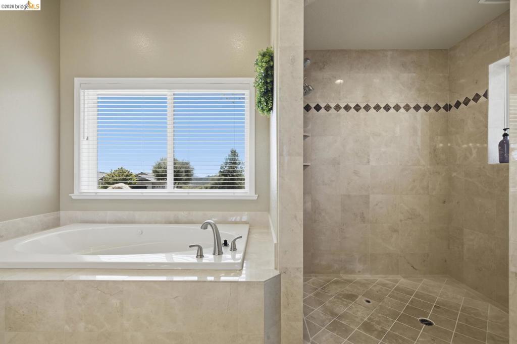 15620 Curtis CIR, Sonora, CA 95370