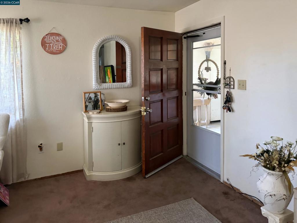 2404 2406 Counts Ct, Modesto, CA 95355