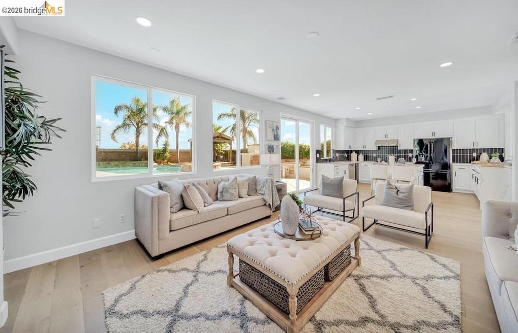 438 Montecito Dr, Brentwood (CC), CA 94513