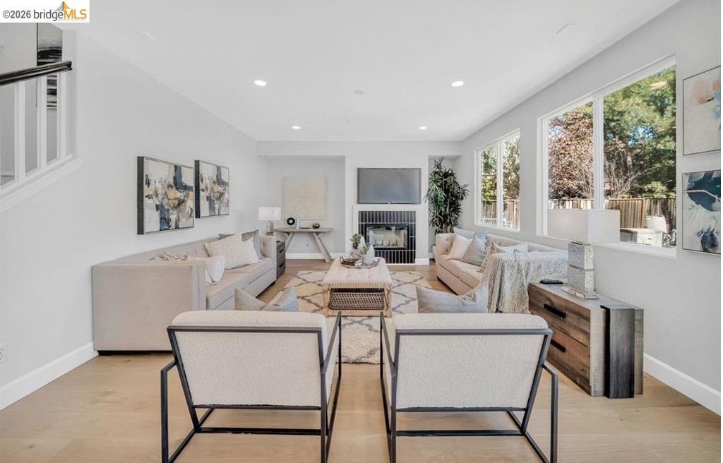 438 Montecito Dr, Brentwood (CC), CA 94513