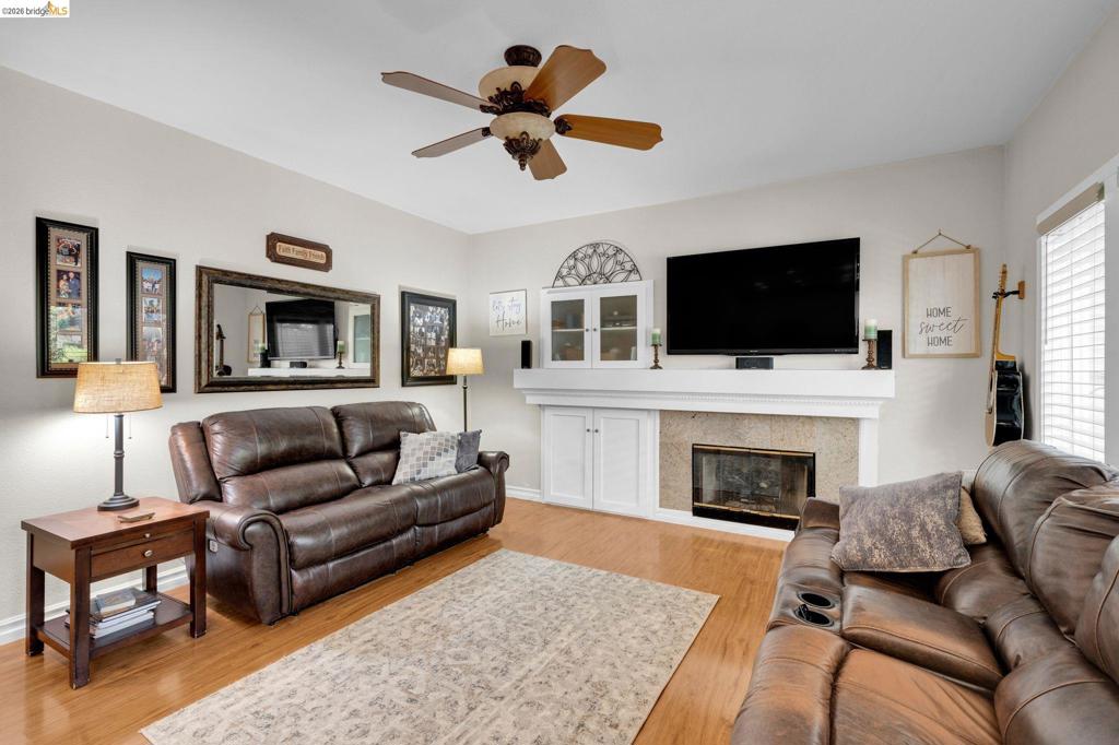 569 Apple Hill Dr, Brentwood (CC), CA 94513