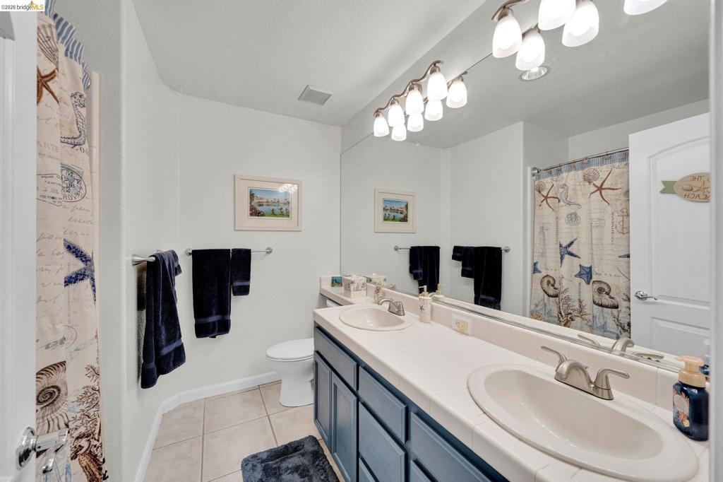 569 Apple Hill Dr, Brentwood (CC), CA 94513