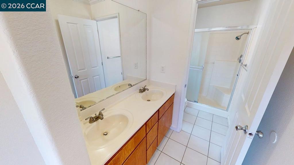 2301 Park East Dr, Modesto, CA 95351