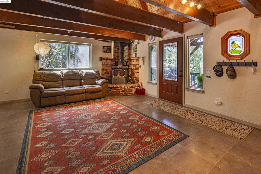 16643 Saddle Ct, Sonora, CA 95370