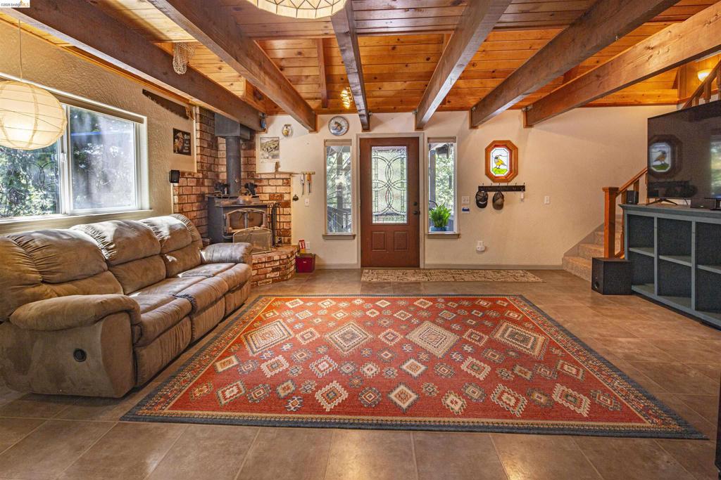 16643 Saddle Ct, Sonora, CA 95370