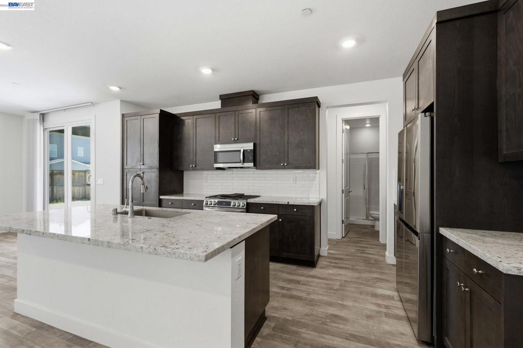 1744 Marino Way, Manteca, CA 95337
