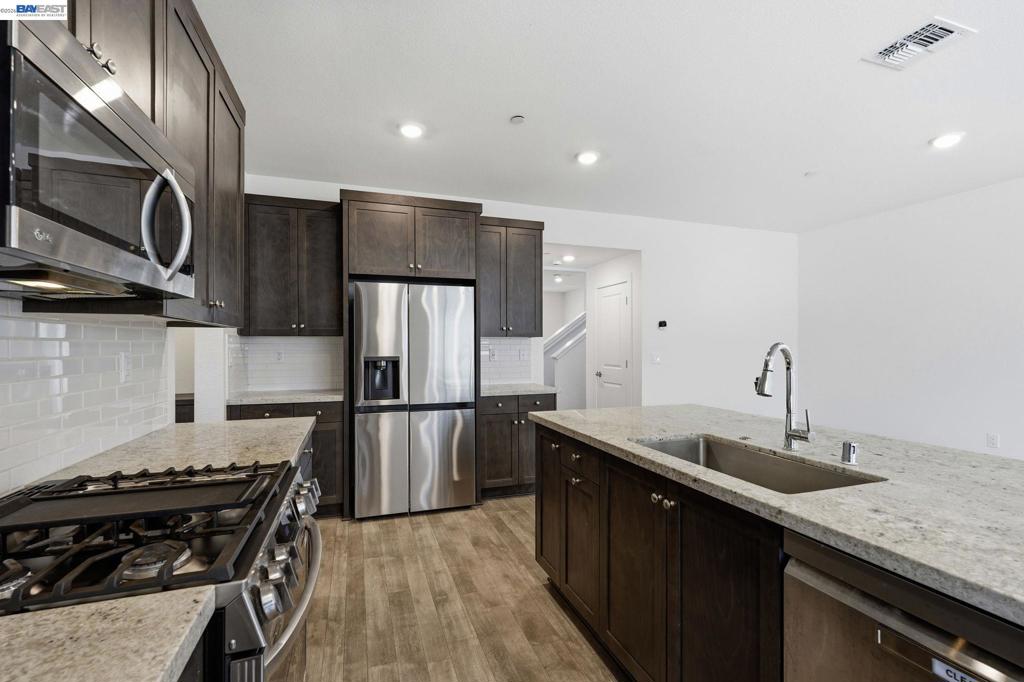 1744 Marino Way, Manteca, CA 95337