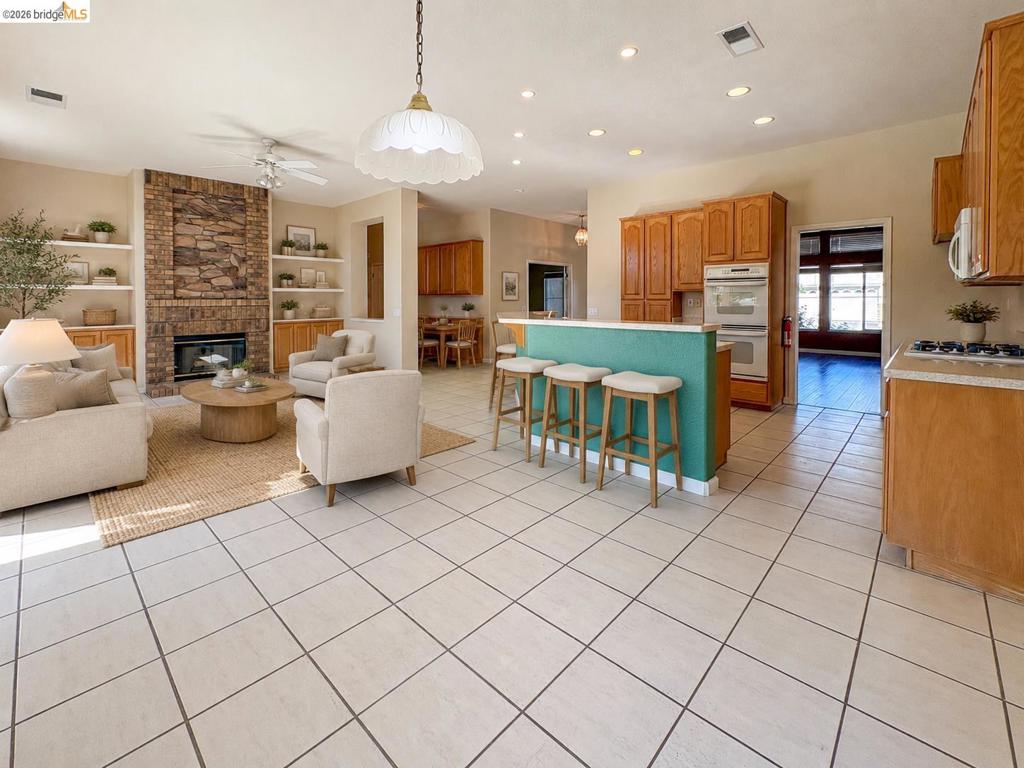 1941 Jubilee Drive, Brentwood (CC), CA 94513