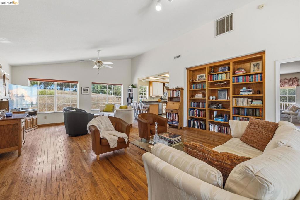 10331 Slate Rim Rd, Sonora, CA 95370