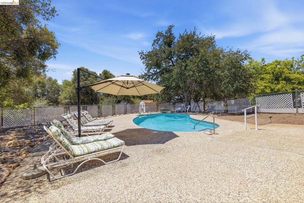10331 Slate Rim Rd, Sonora, CA 95370