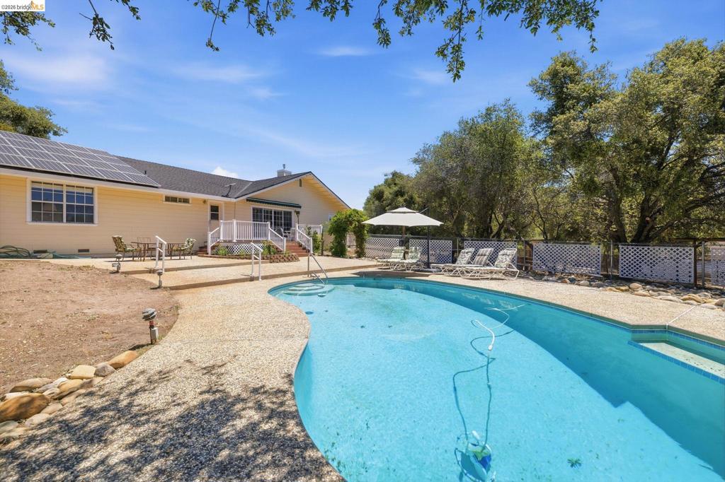 10331 Slate Rim Rd, Sonora, CA 95370