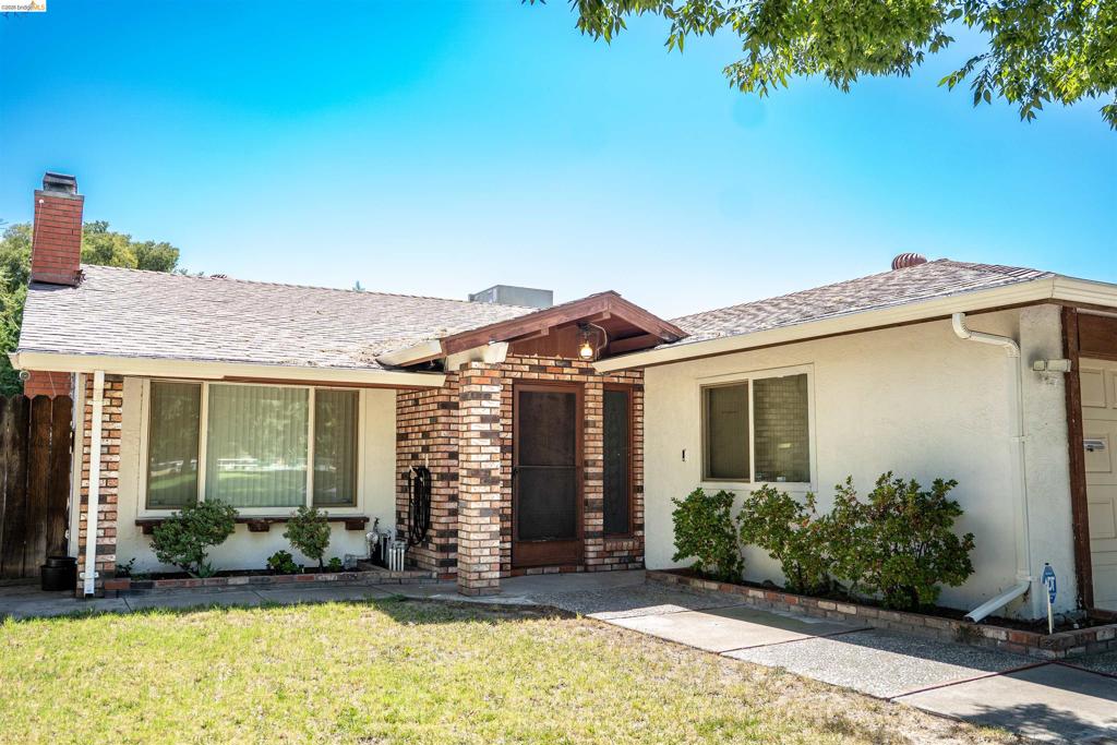 2008 Presidio Ave, Modesto, CA 95355