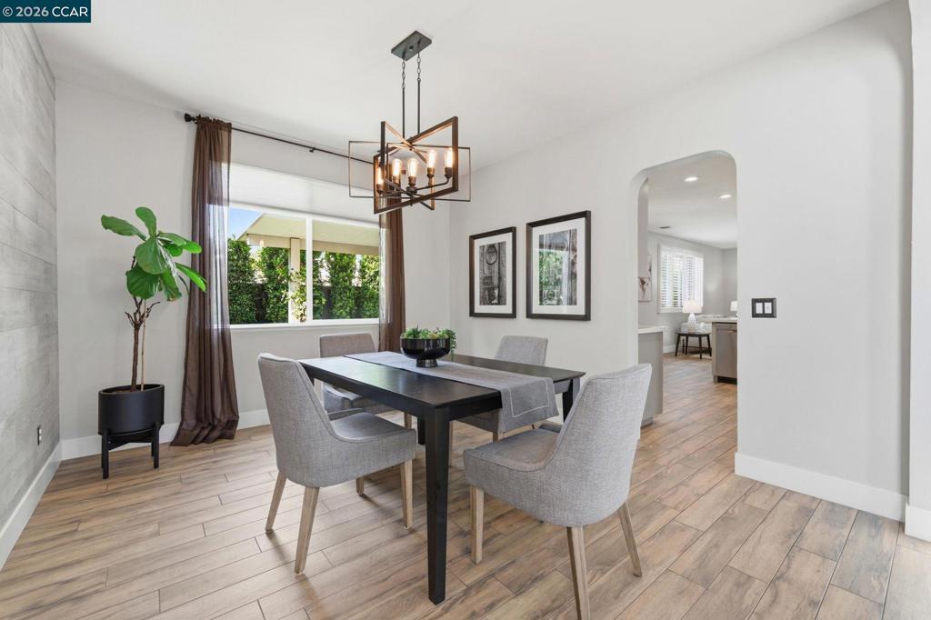 2037 Newton, Brentwood (CC), CA 94513