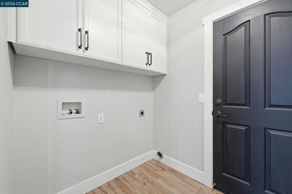 2037 Newton, Brentwood (CC), CA 94513