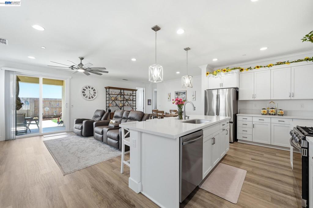 2249 Enchantment, Manteca, CA 95337