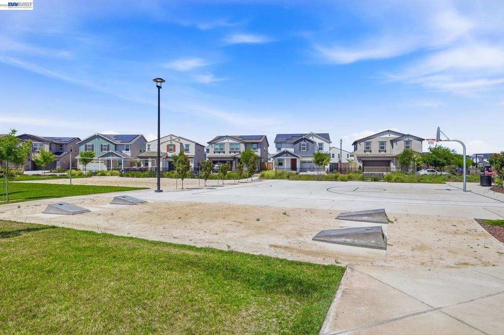 2249 Enchantment, Manteca, CA 95337