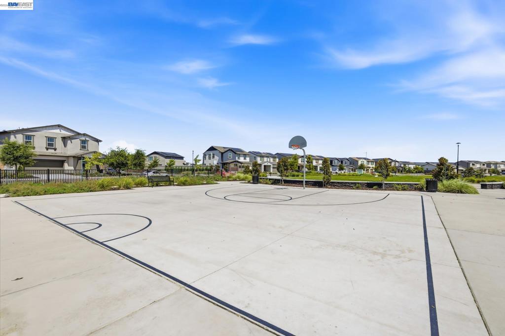 2249 Enchantment, Manteca, CA 95337