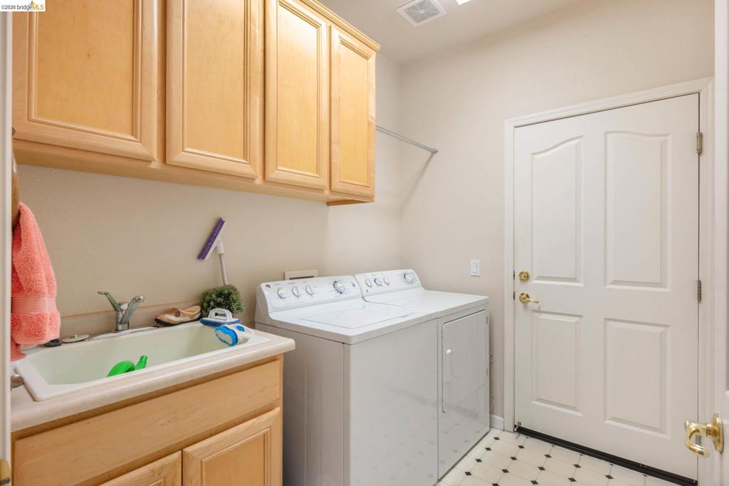 725 Richardson Drive, Brentwood (CC), CA 94513