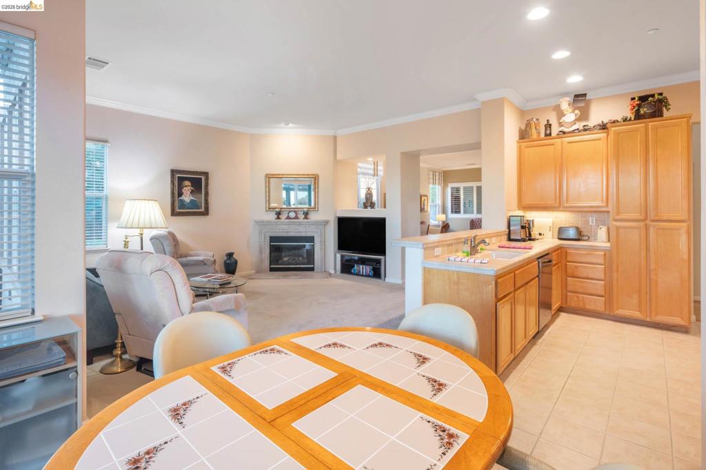 725 Richardson Drive, Brentwood (CC), CA 94513