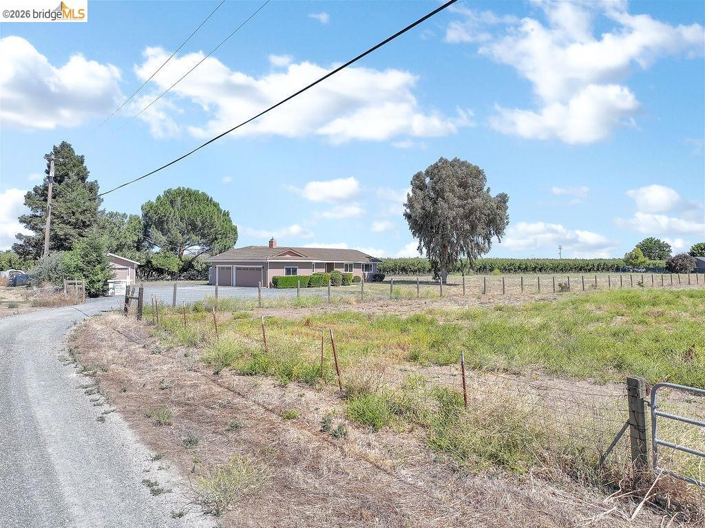 121 Markey Ln, Brentwood (CC), CA 94513