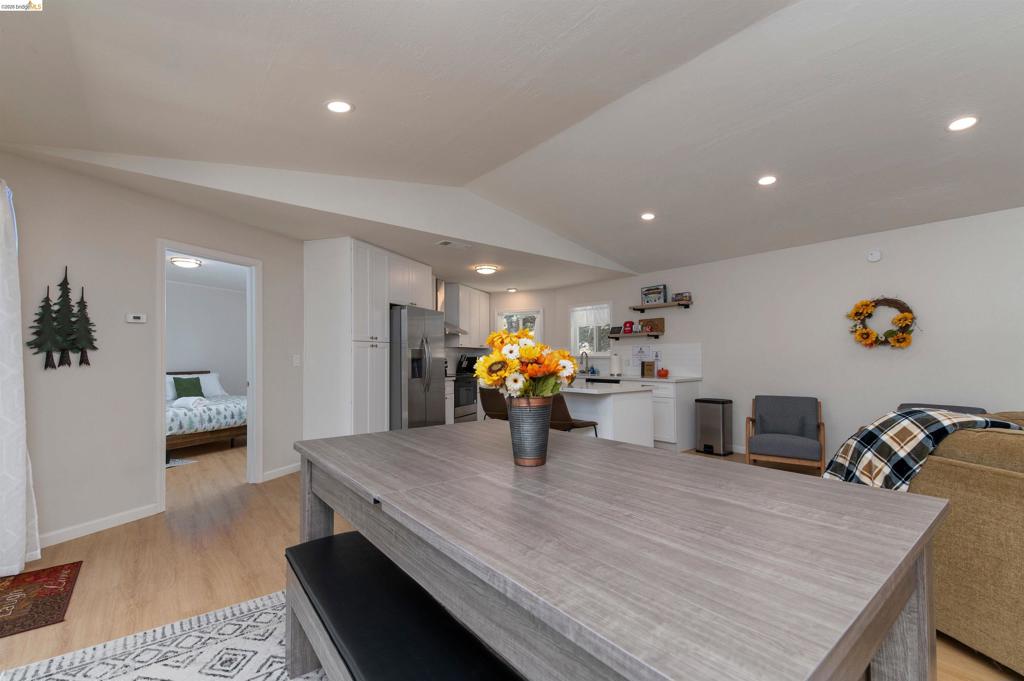 23984 Oxbow Ln South, Sonora, CA 95370-0000