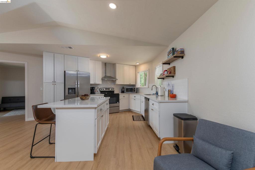 23984 Oxbow Ln South, Sonora, CA 95370-0000