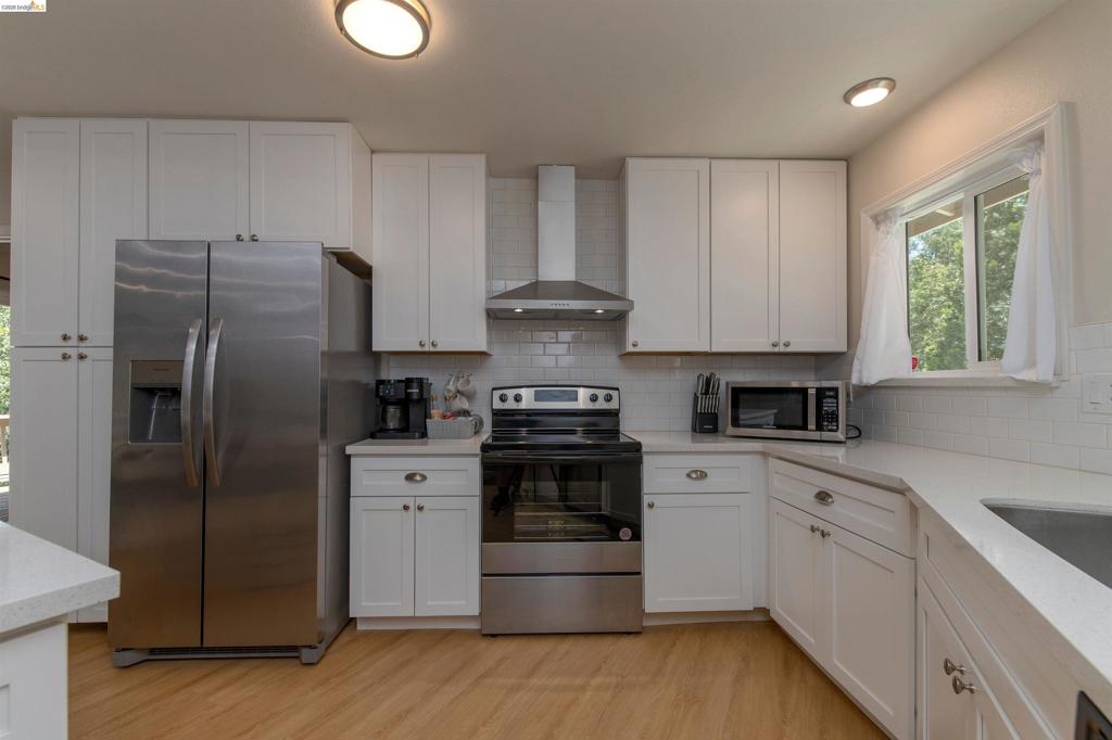 23984 Oxbow Ln South, Sonora, CA 95370-0000
