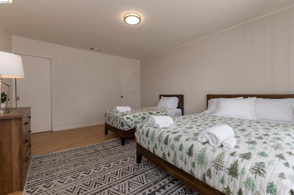 23984 Oxbow Ln South, Sonora, CA 95370-0000