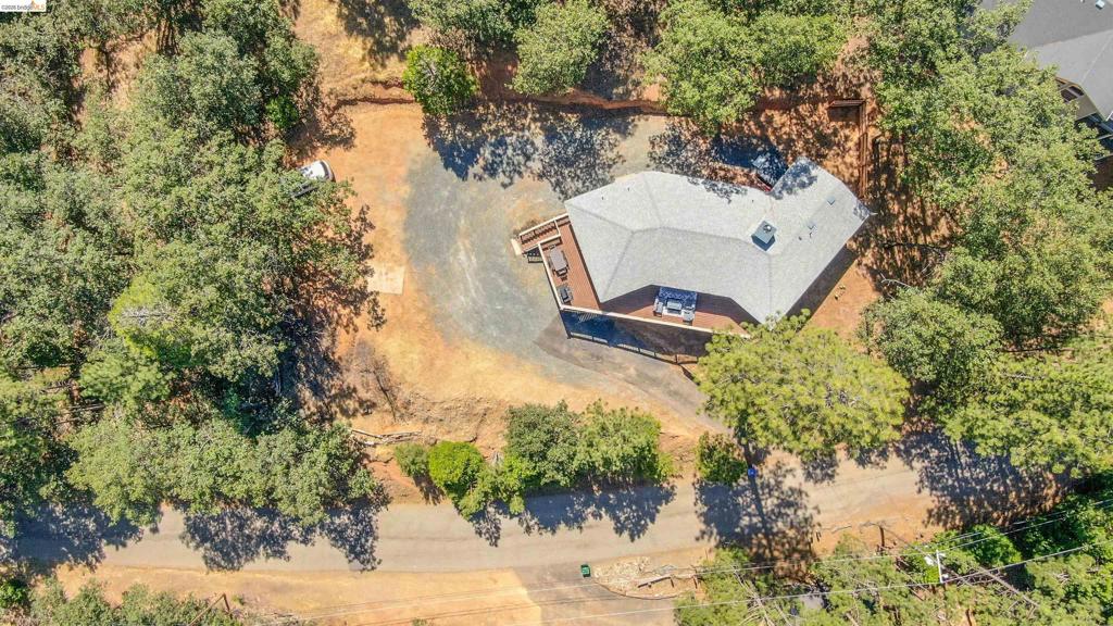 23984 Oxbow Ln South, Sonora, CA 95370-0000